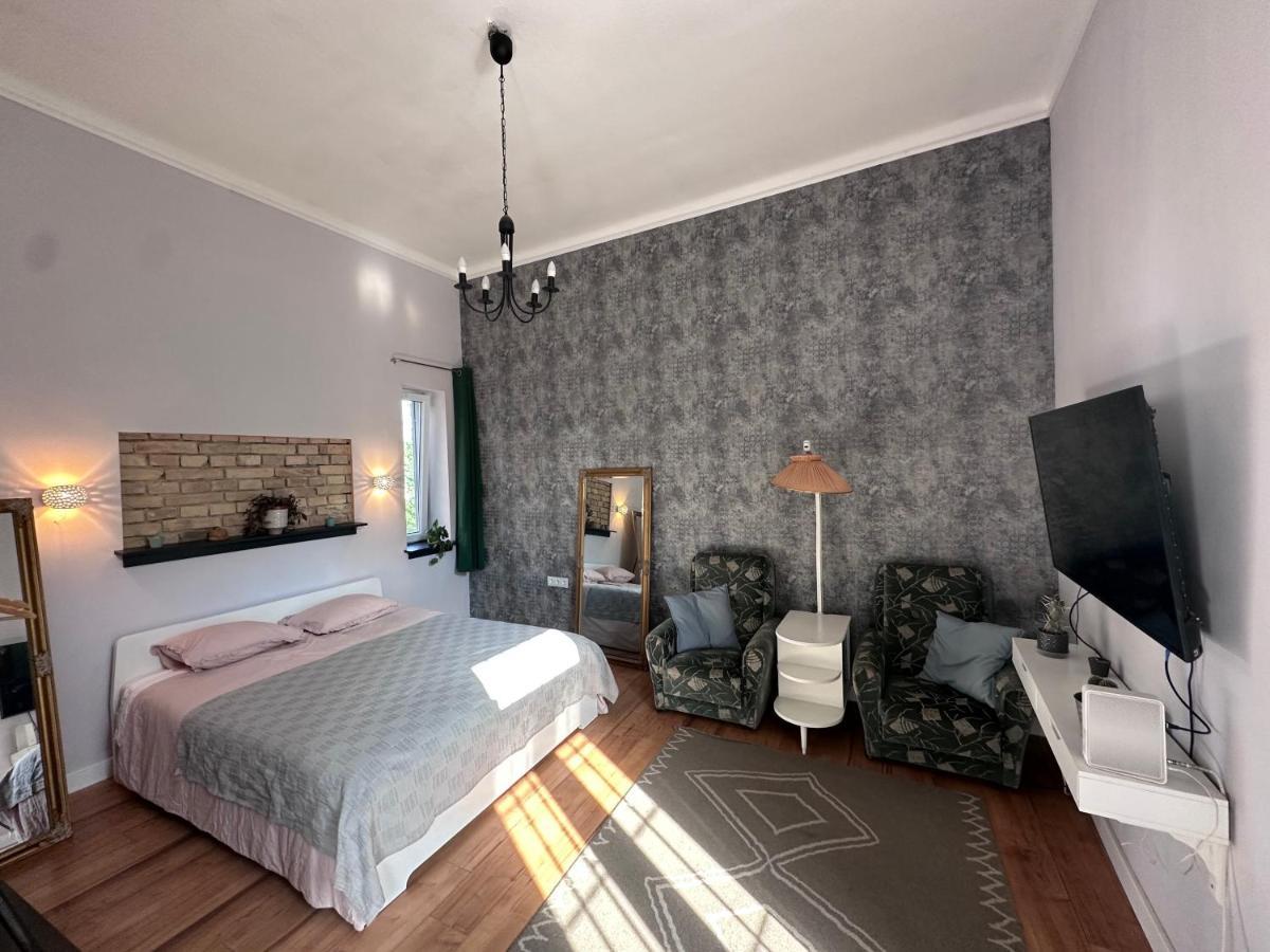 Centrally Located Studio Near Keleti Palyaudvar Budapest Exterior foto